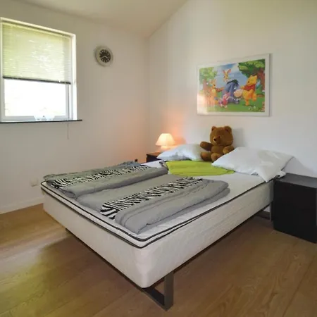 펜션 Three-bedroom Holiday In 보르딩보르그